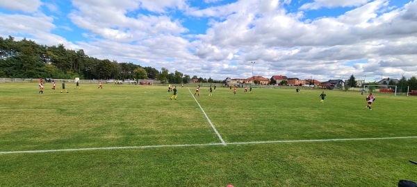Stadion MKS Orzeł Rostarzewo - Rostarzewo