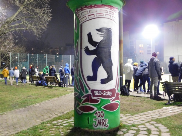 Sportplatz am Fichtebunker - Berlin-Kreuzberg