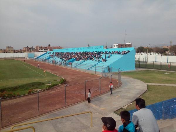 Estadio Municipal Segundo Aranda Torres - Huacho