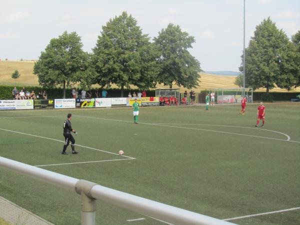 Sportplatz Wachau - Wachau/Sachsen