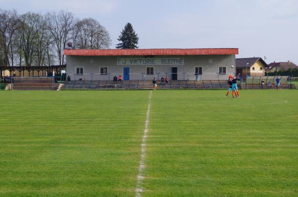 Hřiště a stadiony pro fotbal - Budyně nad Ohří 