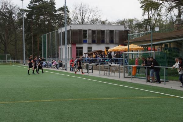 Forstsportplatz 2 - Dresden-Weixdorf