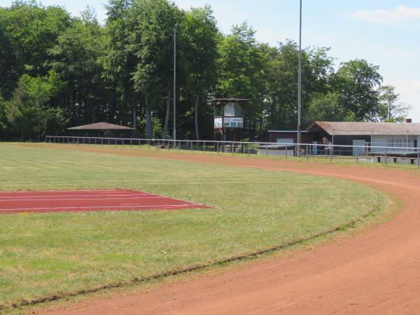 Lohbergstadion - Hohenahr-Erda