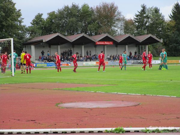 Stadion Tratteilstraße - Mering