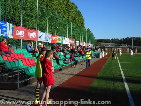 Piņķu stadions - Babītes novads, Piņķi