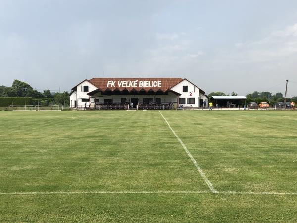 Futbalový štadión Veľké Bielice - Partizánske-Veľké Bielice