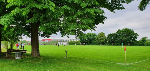 Bahnsportplatz 3 - München-Neuaubing