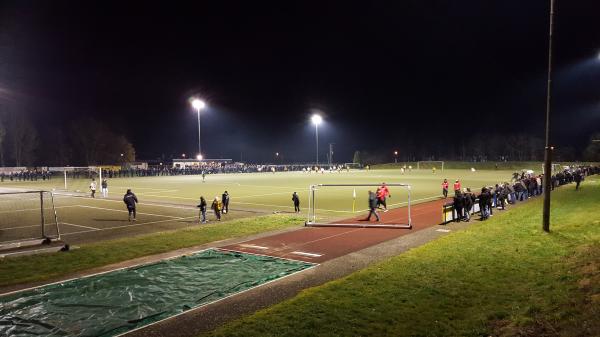 Sportplatz Krebsaueler Straße - Lohmar-Neuhonrath