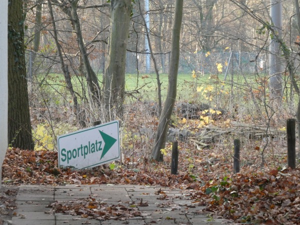 Sportanlage Salzdahlumer Straße B-Platz - Braunschweig-Mascherode