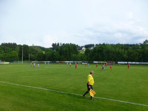 Sportplatz Schneegattern - Krenwald