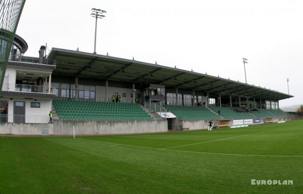 Häcker Wiehenstadion - Rödinghausen-Schwenningdorf