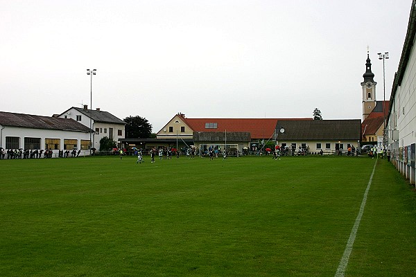 Sportplatz Gnas - Gnas