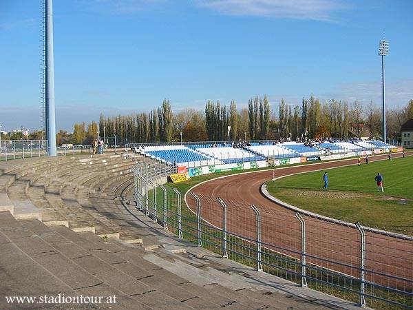 Széktói Stadion - Kecskemét