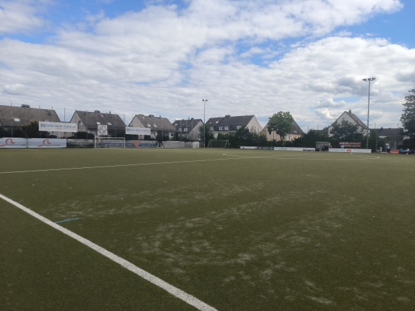 Sportplatz An der Windmühle - Essen/Ruhr-Burgaltendorf