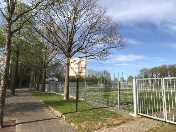 Waldstadion Auf dem Borgkamp - Oelde-Stromberg