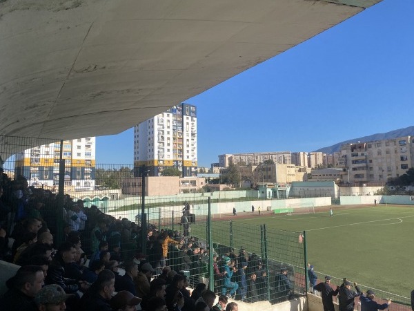 Stade des Frères-Brakni - Blida