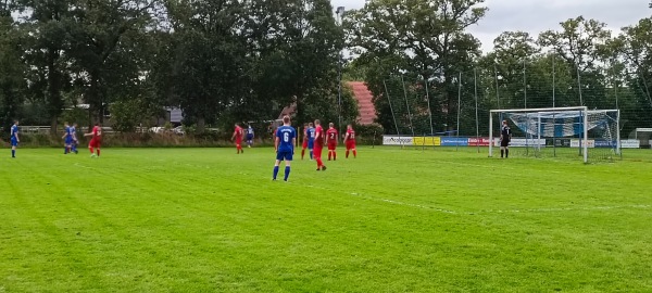 Sportanlage Neufirrel B-Platz - Uplengen-Neufirrel