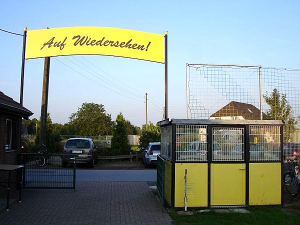 Stadion Düffelsmühle - Kalkar/Rhein-Mühlenhof