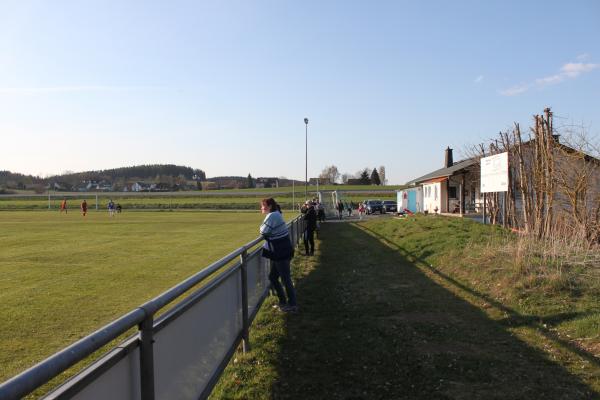 Sportplatz Pirker Weg - Hof/Saale-Wölbattendorf
