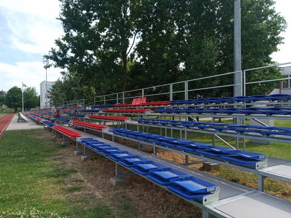 Žemynos progimnazijos stadionas - Panevėžys