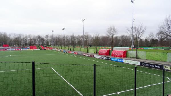 Sportpark De Toekomst veld 1 - Amsterdam-Duivendrecht