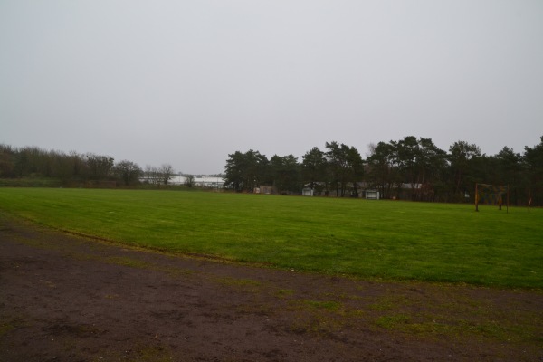 Sportplatz Möckern - Möckern