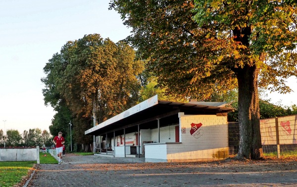Trotzbachstadion - Erwitte-Horn