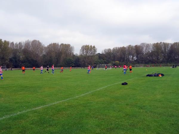 Hackney Marshes pitch N13 - Hackney Wick, Greater London