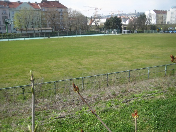 Stadion u železničního mostu - Praha-Smíchov