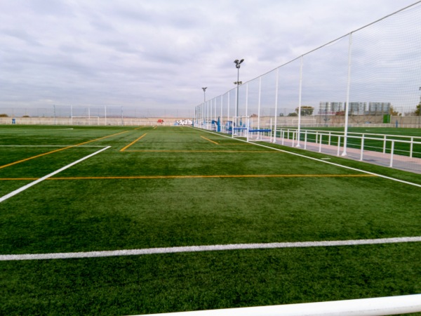 Zona Deportiva El Naranjo Campo 2 - Fuenlabrada, MD