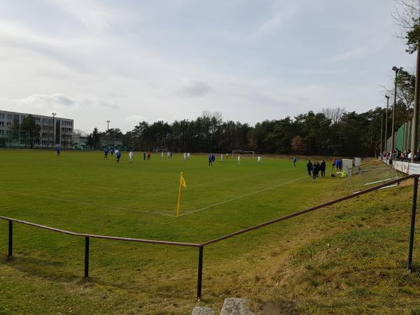 ELGORA-Stadion Nebenplatz - Oranienburg-Sachsenhausen