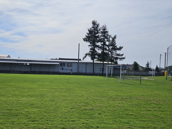 Boisko Komorniki - Komorniki