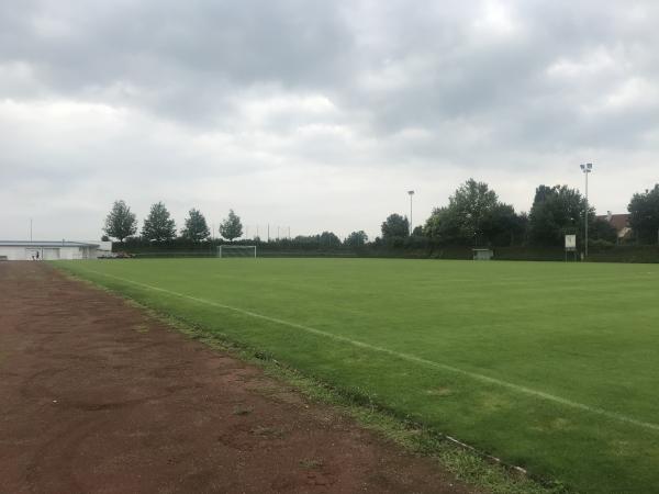 Kultur- und Sportzentrum Hörsching Nebenplatz - Hörsching