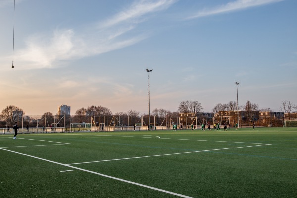 Sportanlage Ginnheimer Landstraße Platz 2 - Frankfurt/Main-Bockenheim