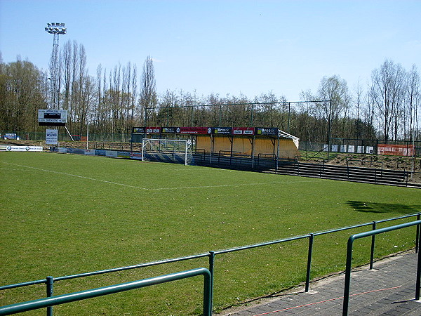 Gemeentelijk Sportcentrum Doelvelden Luc De Rijk Stadion - Berlaar