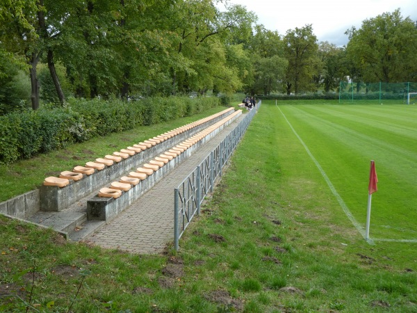 Stadion SOSiR w Słubice Boisko obok 2 - Slubice