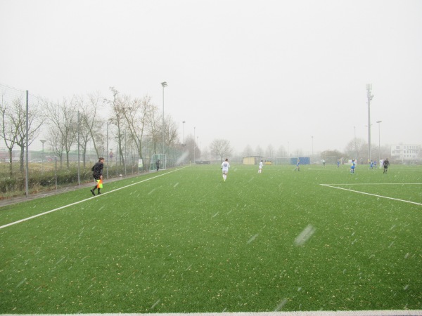 SPORT.ZENTRUM.Niederösterreich Kunstrasenplatz 1 - St. Pölten