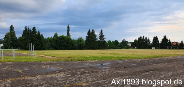 Taurages Vytauto vardo stadionas - Tauragė