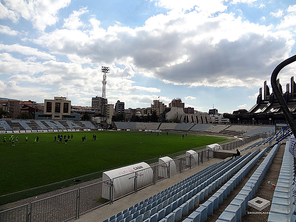 Stadiumi Fadil Vokrri - Prishtinë (Pristina)