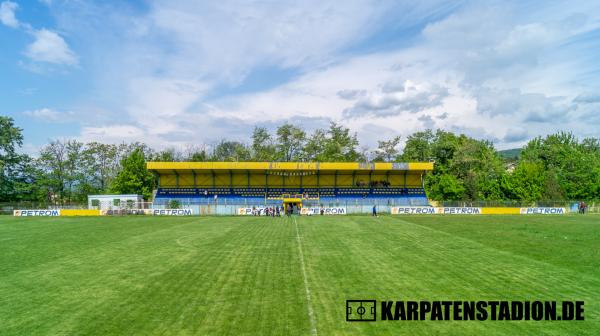 Stadionul Petrolul - Berca