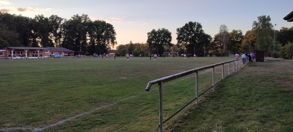Sportanlage Überm See - Neustadt/Rübenberge-Mandelsloh