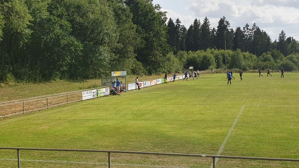 Sportplatz Lingerhahn - Lingerhahn