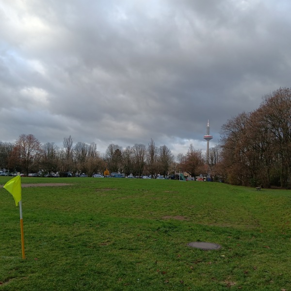 Sportanlage Bertramswiese Platz 3 - Frankfurt/Main-Dornbusch