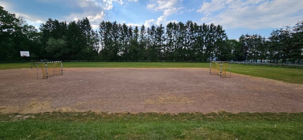 Sportplatz Auf der Höhe - Irmenach-Auf der Höhe