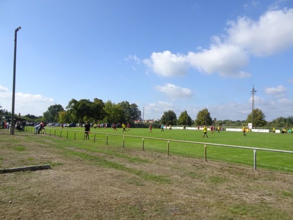 Sportplatz Schmerkendorf - Falkenberg/Elster-Schmerkendorf