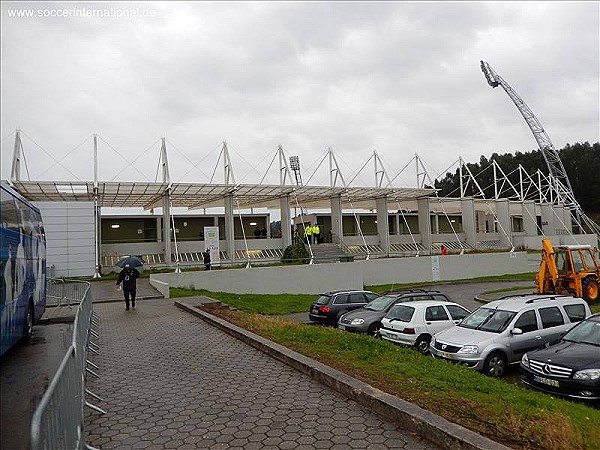 Estádio Dr. Jorge Sampaio - Pedroso