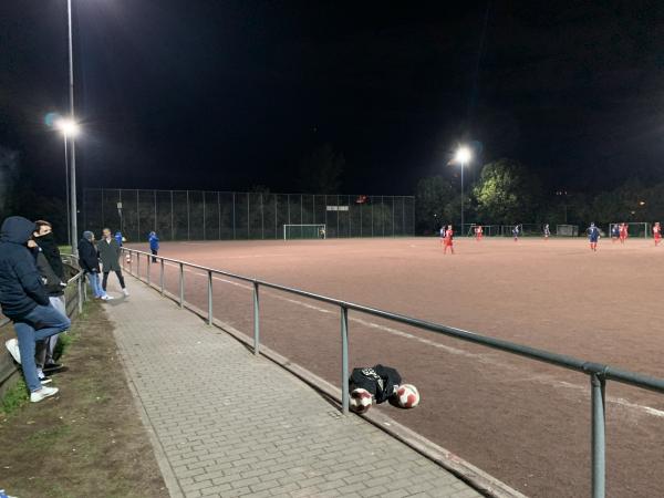 Sportanlage Mainwasen Platz 2  - Frankfurt/Main-Sachsenhausen