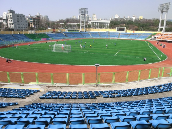 Hyochang Stadium - Seoul