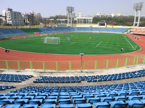 Hyochang Stadium - Seoul