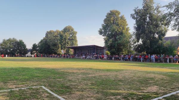 Binger Weg-Stadion - Edermünde-Besse